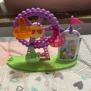 Barbie Purple Ferris Wheel Playset with Orange, Pink, Yellow Gondolas